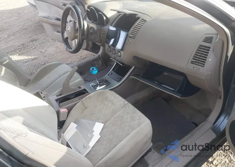 2005 Nissan Altima 2.5 S from USA, damaged, VIN 1N4AL11D25N468833